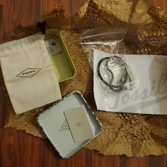 FOSSIL BRACELET - Picture 4 of 6
